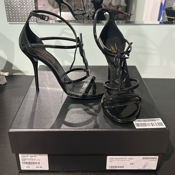 SAINT LAURENT CASSANDRA SANDALS IN PATENT LEATHER - Picture 3 of 7